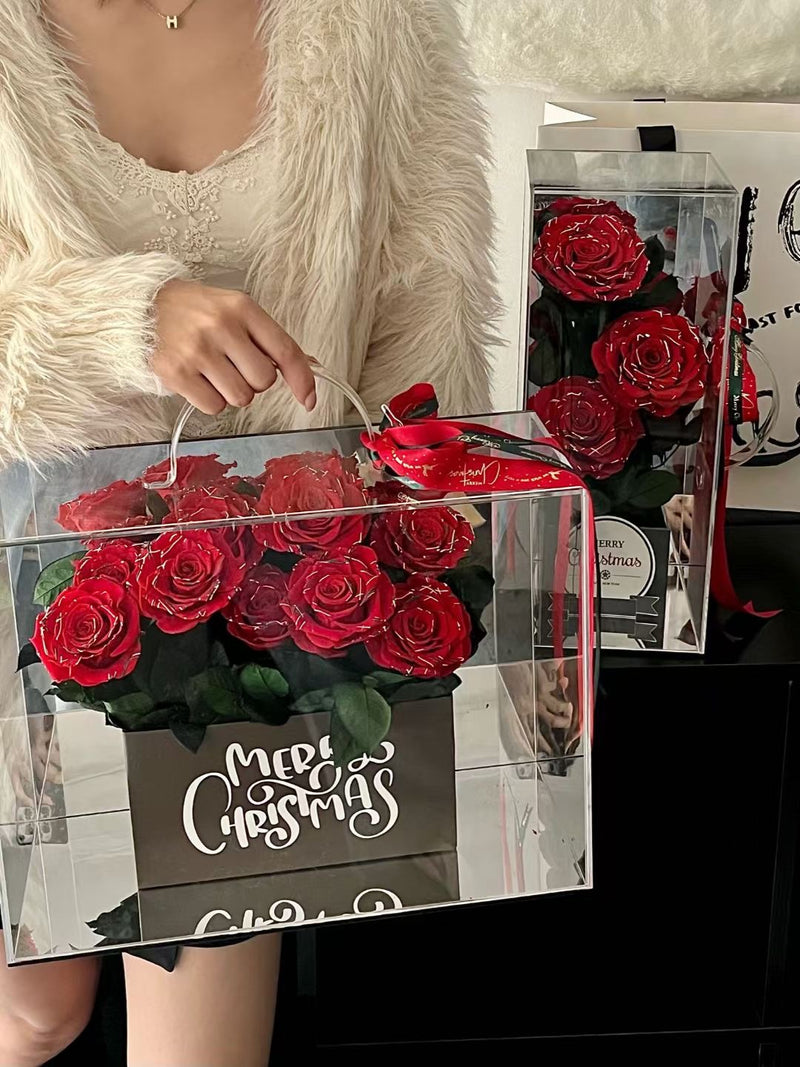 Merry Christmas Ecuador Roses Box